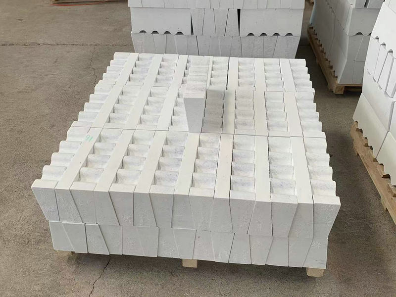 ����u
